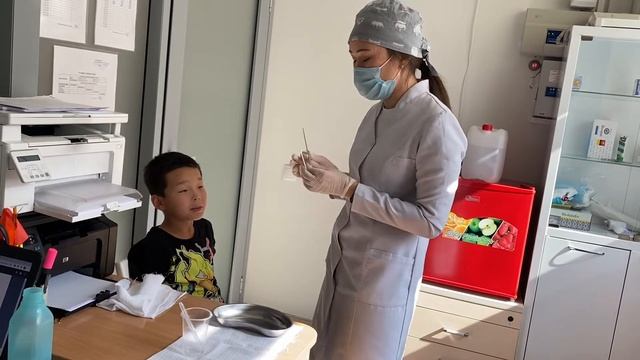 Взятие мазка из зева смотреть онлайн