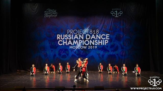 АРТ КВАДРАТ ★ ADULTS MID HIP HOP CREWS ★ RDC19 PROJECT818 смотреть онлайн