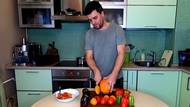 ФАРШИРОВАННЫЙ ПЕРЕЦ, ГОЛУБЕЦ и ТЫКВА. ENG SUB смотреть онлайн