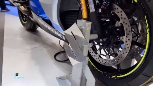 New Suzuki GSX-R 1000R ECSTAR - 2023 - Gmripon смотреть онлайн