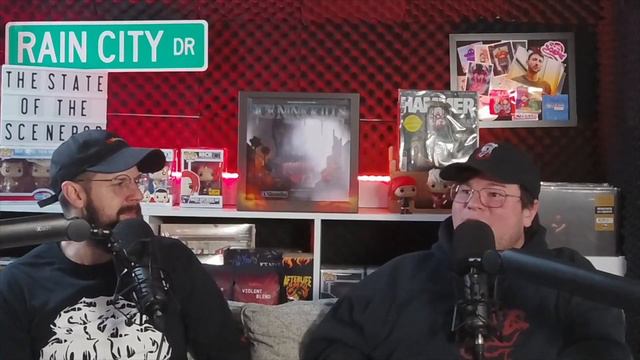 Is Machine Gun Kelly TOO EMO?? смотреть онлайн