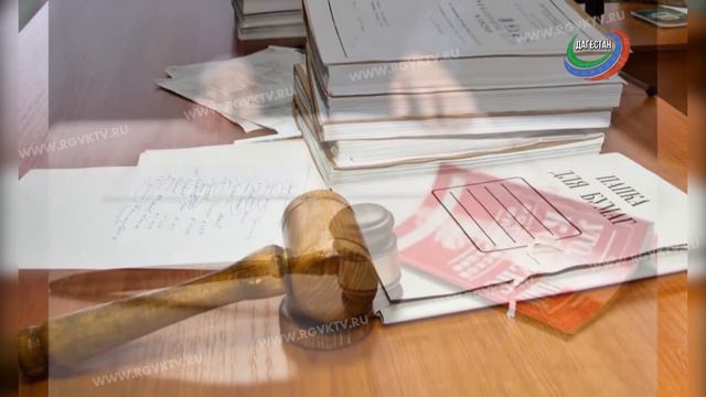 Бывшие сотрудники колонии №2 обвиняются в мошенничестве и хищении средств смотреть онлайн