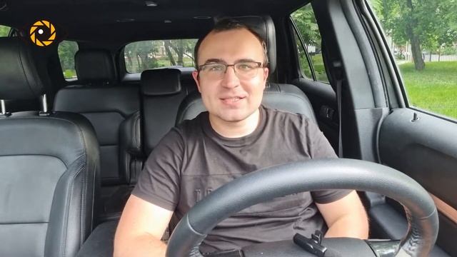 Как снимать видео в студии со спикером в кадре? Съемка с телесуфлером смотреть онлайн