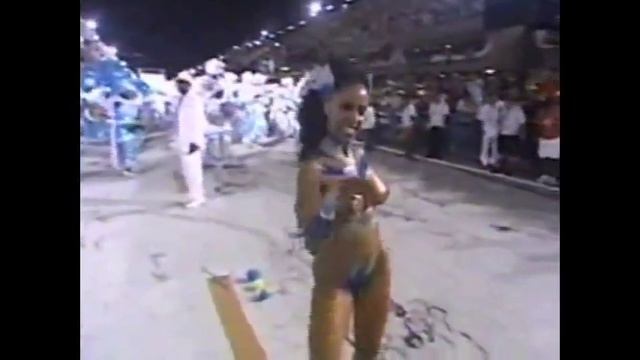 Eterna Globeleza Valéria Valensa Rainha de Bateria na Portela 2005 смотреть онлайн