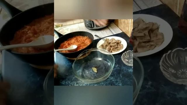 "Сельдь с овощами." смотреть онлайн