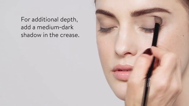 Exclusive Bobbi Brown Makeup How To: The Secret to Standout Eyes смотреть онлайн