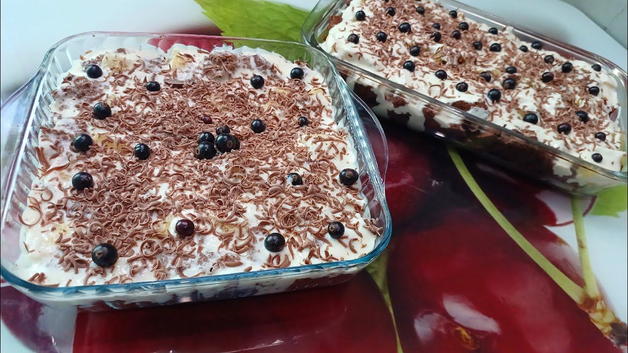 Десерт "Развалины". Шоколадный бисквит под нежными кремом с ананасом. Очень вкусное сочетание! смотреть онлайн