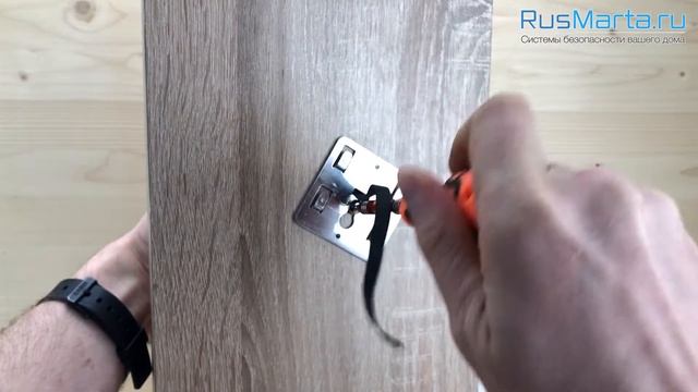 Видеоглазок для входной двери с монитором и звонком PST SFDD2 смотреть онлайн