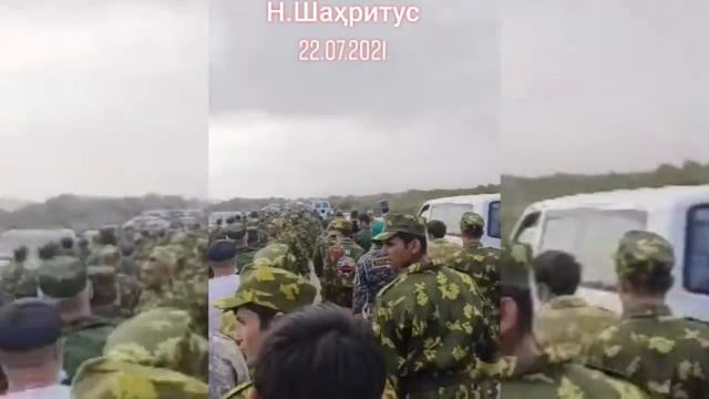 ТАДЖИКИСТАН НАПРАВИЛ НА ГРАНИЦУ С АФГАНИСТАНОМ 20 ТЫСЯЧ ВОЕННЫХ смотреть онлайн