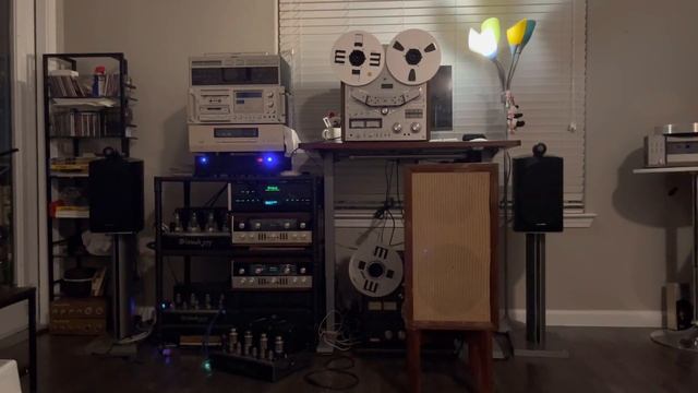 McIntosh MC240 - C22 and AR1 mono speaker смотреть онлайн