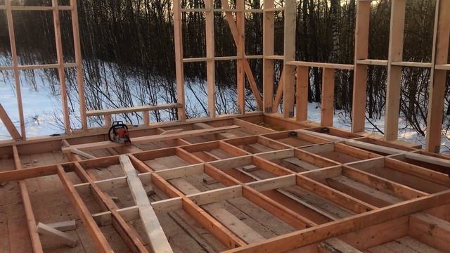 Участок / Показываю расположение комнат первого этажа смотреть онлайн