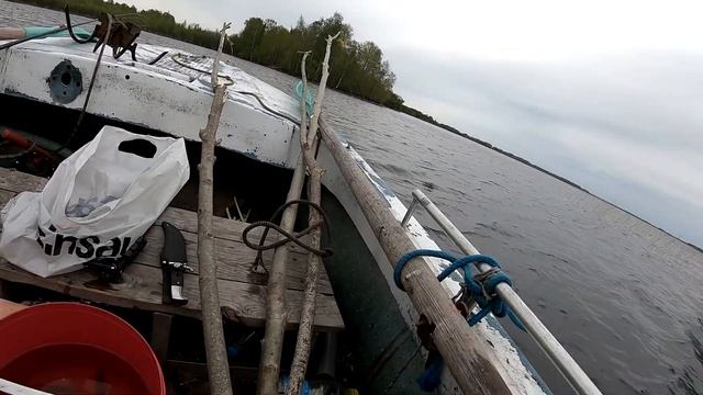 На щуку с рогаткой)) Рыбалка 2021 в Карелии. Онежское озеро смотреть онлайн