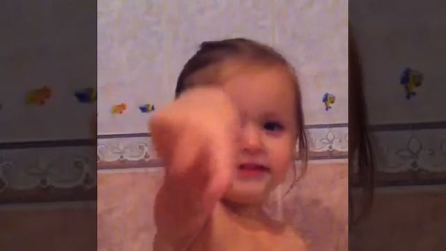 Суровая маленькая девочка Варя видео приколы с детьми смотреть онлайн