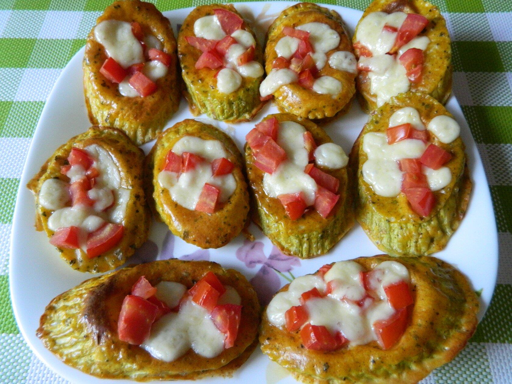 КАБАЧКИ в ДУХОВКЕ с СЫРОМ и Помидором смотреть онлайн