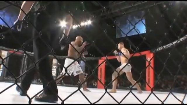 Ryan Ford (16-4) v.s. Ricky Goodall (9-4): Aggression MMA9 смотреть онлайн