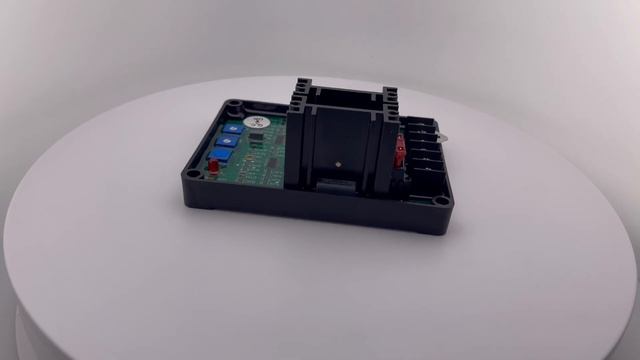 Регулятор напряжения GAVR-12A смотреть онлайн
