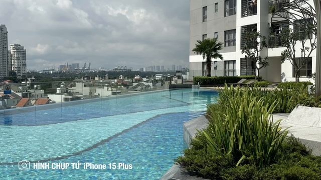 iPhone 11, iPhone 13 còn đáng mua? Nên mua iPhone nào chơi Tết? смотреть онлайн