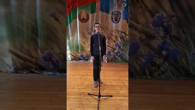 Чтение стихов на белорусском языке «Жывая класіка» смотреть онлайн