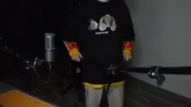 МОРТИ ТАНЦУЕТ ПОД ПЕСНЮ Ландыши ЗАДОНАТИЛИ 140 К Нарезка со стрима @morty смотреть онлайн