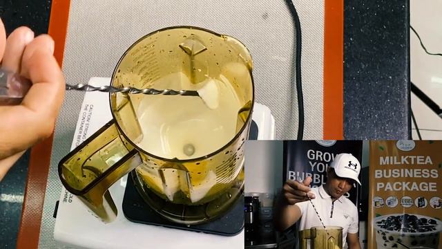 HOW TO MAKE CREAM PUFF MILK TEA | HOW TO USE CREAM PUFF FOR MILK TEA ! AMAZING! смотреть онлайн