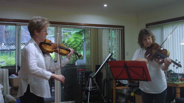 Marina and Justine Marsden perform Mozart String Duo in G Adagio смотреть онлайн