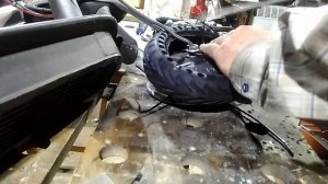 Самокат Xiaomi Mijia m365  замена покрышки и камеры на бескамерку.