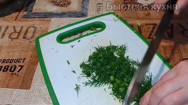 Салат "Лебединый пух" из пекинской капусты Можно готовить хоть каждый день, все равно не надоедает смотреть онлайн