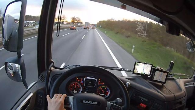 Mesmerizing Sunrise Drive in DAF XF 106 Germany 4k смотреть онлайн