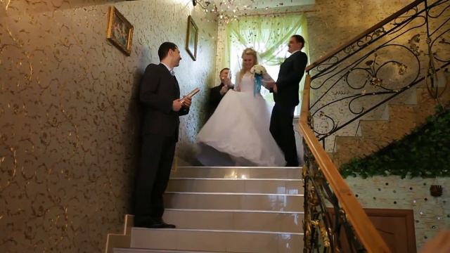 Марьяж Холл смотреть онлайн