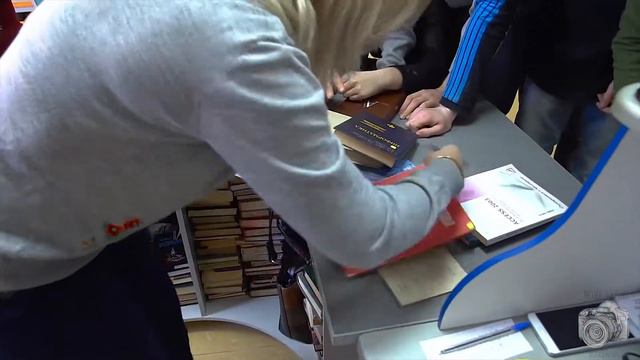 Самая суровая подготовка БИБЛИОТЕКАРЕЙ [comics vine Плюшки #21] смотреть онлайн