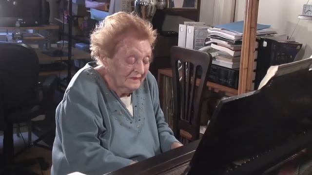 Estelle Parnas Oringer смотреть онлайн