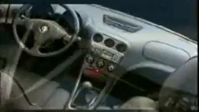 Alfa Romeo 2 - TV Commercial Art Director & Editor Victor-Manuel Ibáñez смотреть онлайн