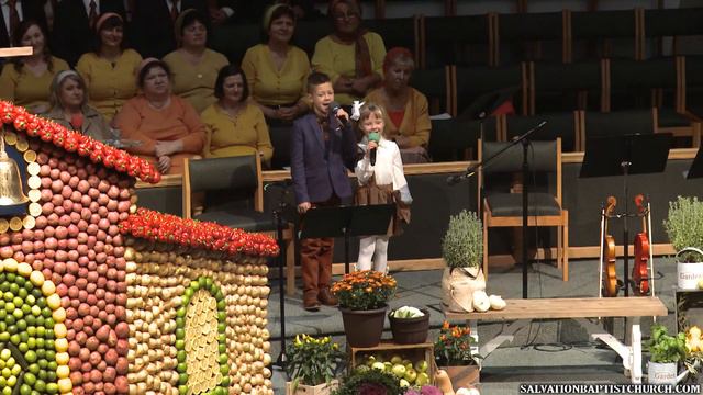 Пение «Я благодарю Тебя, мой Бог…» — Матвей и Лена Гребенюк. смотреть онлайн