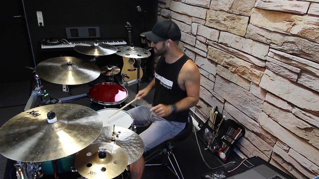 Bernhard Lackner - Bring the love back - Drum Cover Drumeo (Raggae) смотреть онлайн