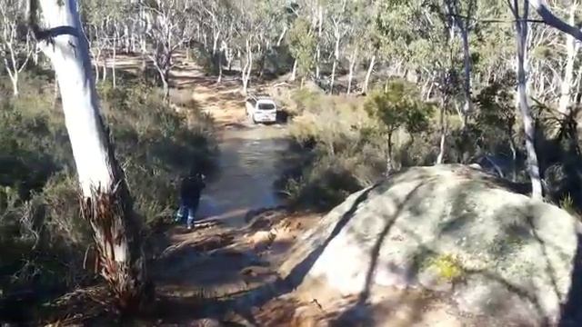 Mitsubishi delica off road crossing Morong creek 2 смотреть онлайн