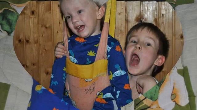 Племяннику поставили диагноз Спинально мышечная атрофия . смотреть онлайн