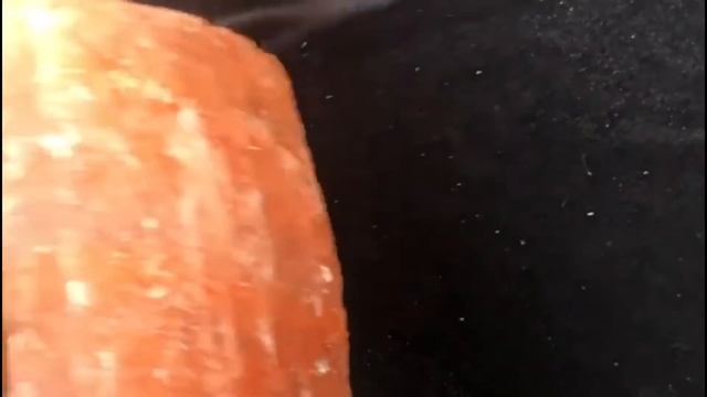 Кирпич из гималайской соли с пазами смотреть онлайн