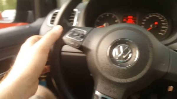 Китайская Android 10 магнитола VAG ZQ8003 2/32GB небольшой обзор