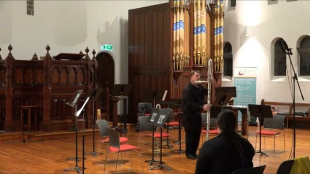 Crazy low flute improv смотреть онлайн