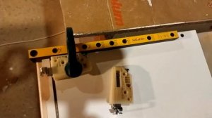 Как установить регулируемые навески для шкафов CAMAR