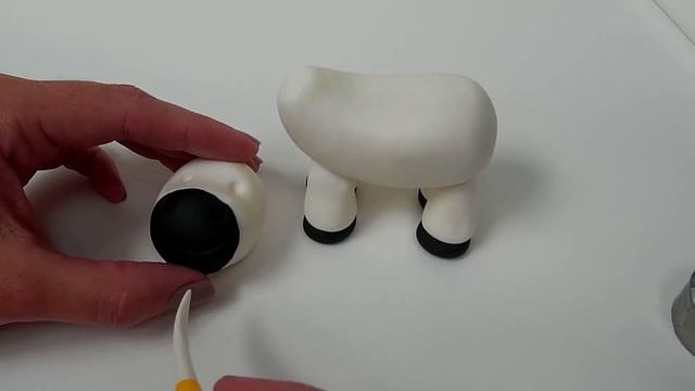 ZEBRA cake topper tutorial! How to make fondant zebra | Fondant cake decorating for beginners смотреть онлайн