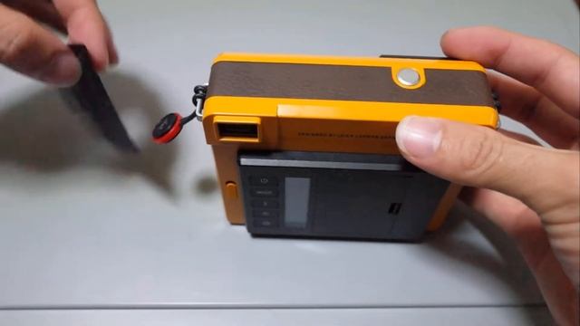 Leica SOFORT Film loading смотреть онлайн