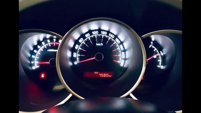 KIA Venga 1.4 CVVT Active смотреть онлайн