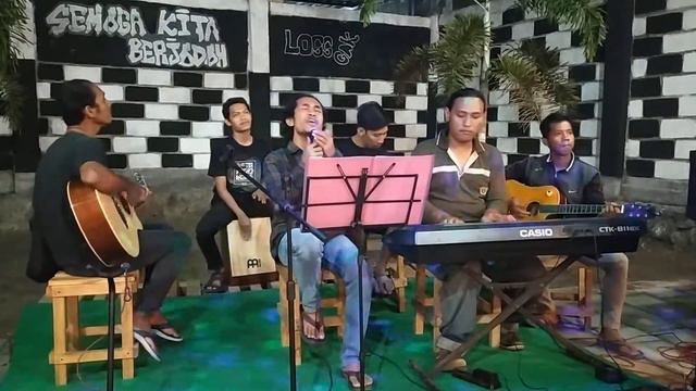 Ternyata Cinta - Padi ( Live Perform E-Coustic Band ) смотреть онлайн