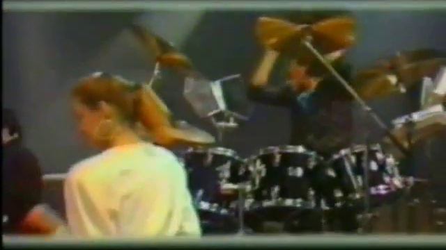 Neoton Familia & Csepregi Éva - European Rock (English - 1988) смотреть онлайн