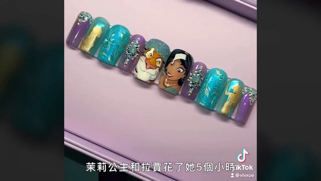 TikToks「百萬人氣美甲師」被指名為往生者做美甲！How This Woman Paints Hyperrealistic Nail Art｜Vogue Taiwan смотреть онлайн