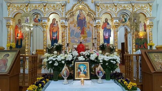 Богослужіння Світлого вівторка з Собору Преображення Господнього, м. Кременець смотреть онлайн
