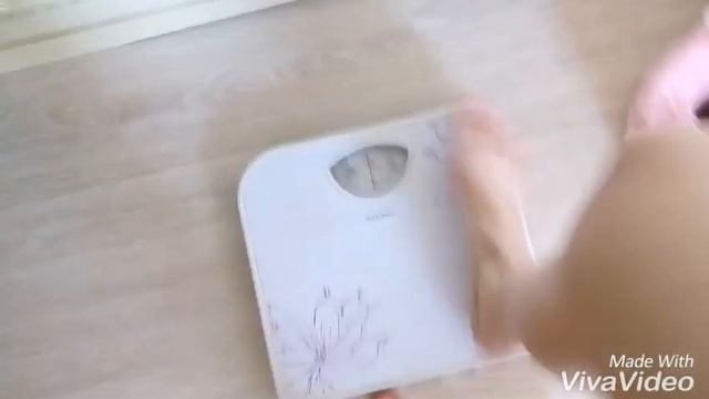 Короче говоря у меня недостаток веса... смотреть онлайн