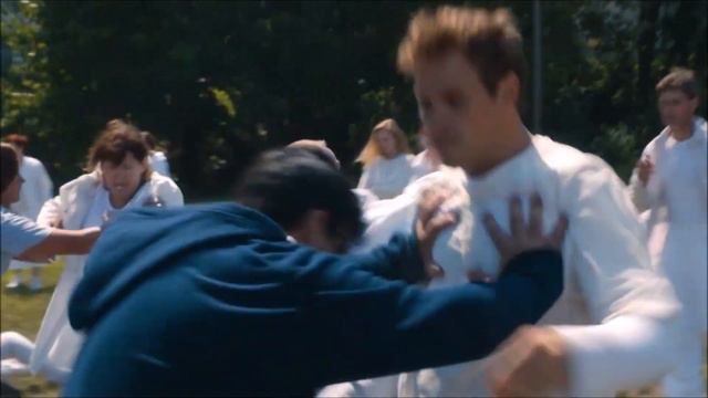 The Leftovers: Guilty Remnant at the Heroes Day Parade смотреть онлайн
