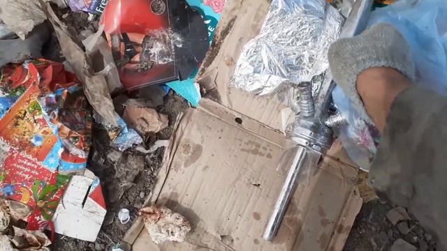 Находки на свалке нашли быт технику и металоллом смотреть онлайн
